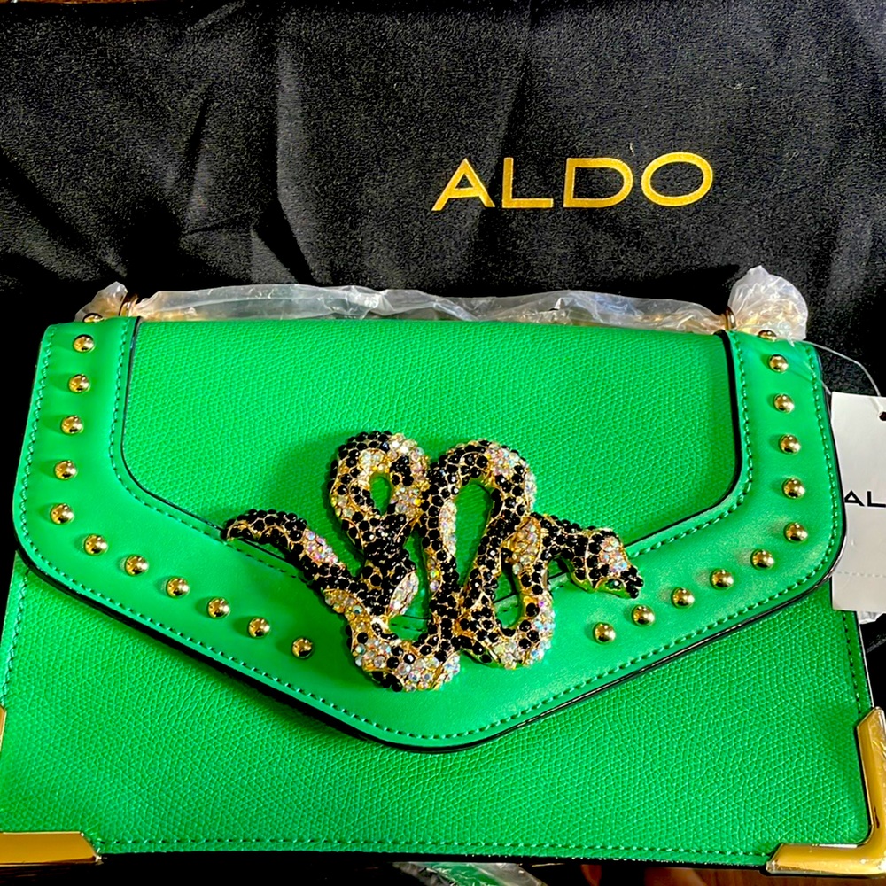 Embellished snake, green over the shoulder link strap. Brand new in duster bag.